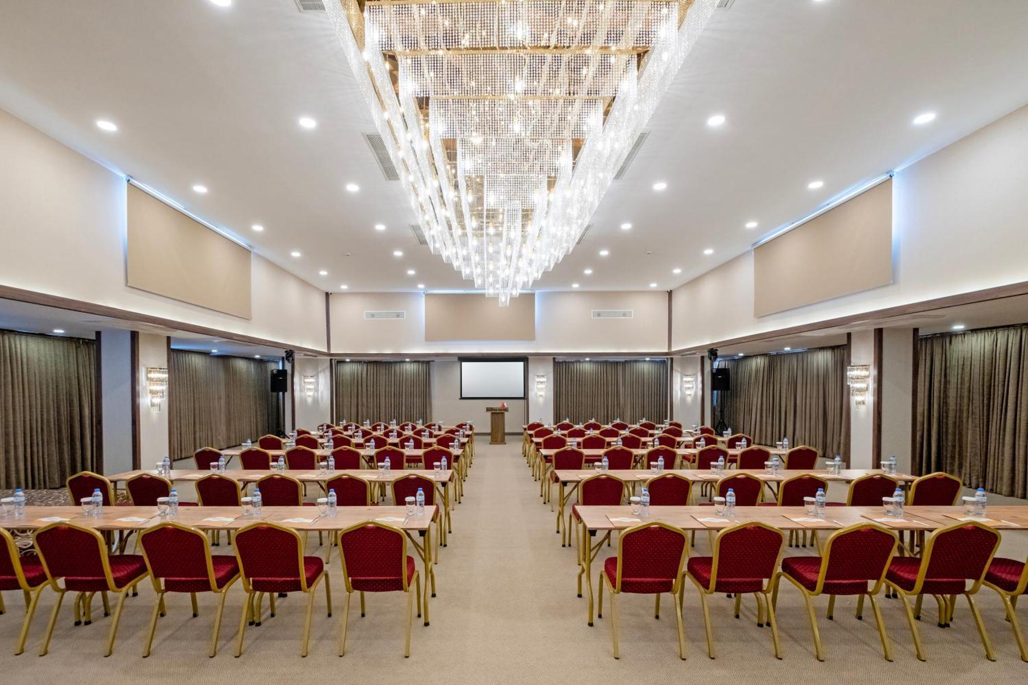 Park Dedeman Mersin Marina Çiftlik Kültér fotó